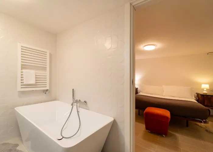 Panorama And Garden By Wonderful Italy Apartmán *