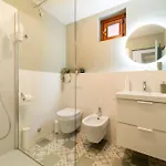 Apartamento Panorama And Garden By Wonderful Italy