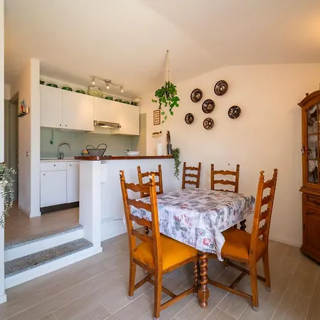 Panorama And Garden By Wonderful Italy * Bellagio